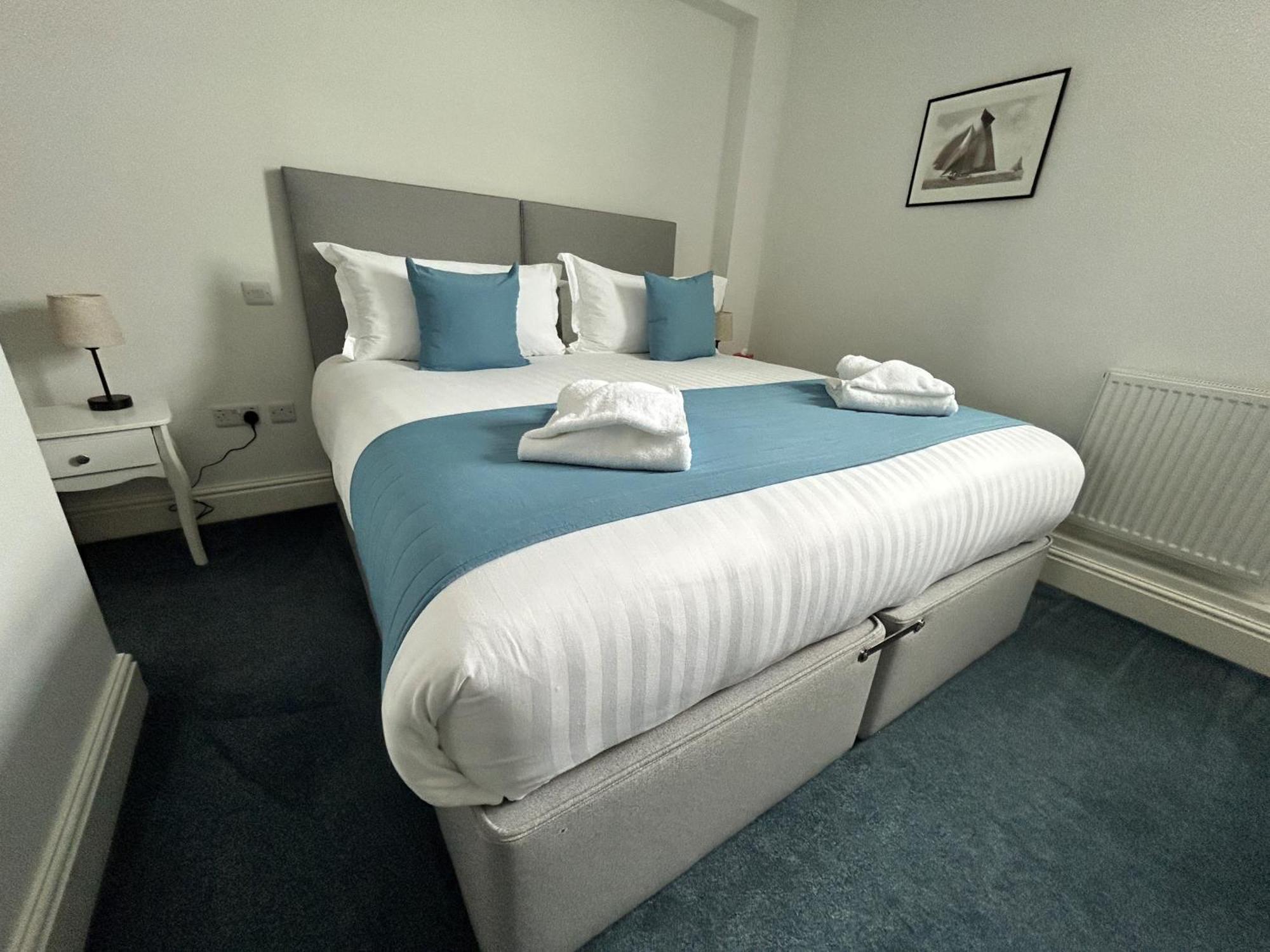 Royal Ocean Racing Club Hotel Cowes  Ngoại thất bức ảnh
