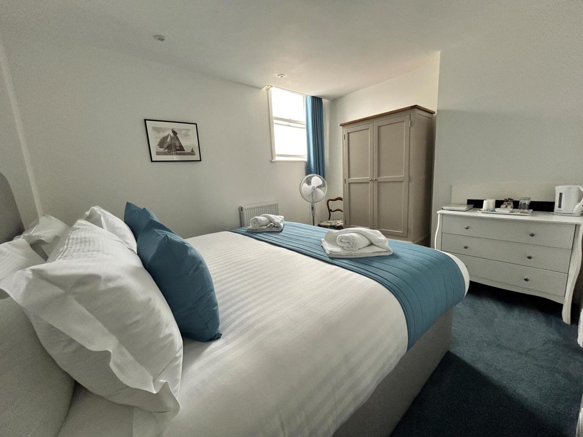 Royal Ocean Racing Club Hotel Cowes  Ngoại thất bức ảnh